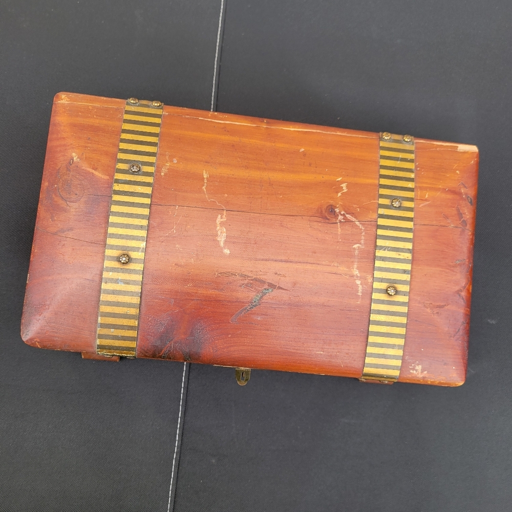 Vintage Treasure Chest ~ Antique? ~ Handmade Wood Box ~ Metal Accents ~ Cedar? - Picture 2 of 16